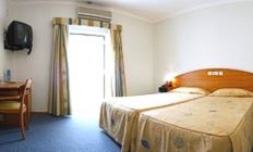 bedroom at Albergaria Pedra de Ouro - Accommodation in Portugal - Sao Pedro de Moel