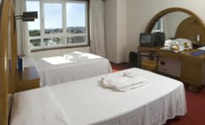 Hotel Beta Porto - Porto - Accommodation in the Porto and Douro Valley
